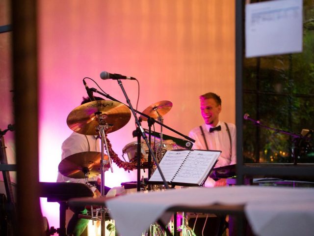 Fabelhaft Live Music Hochzeitsband Christopher Hans Keyboard Piano